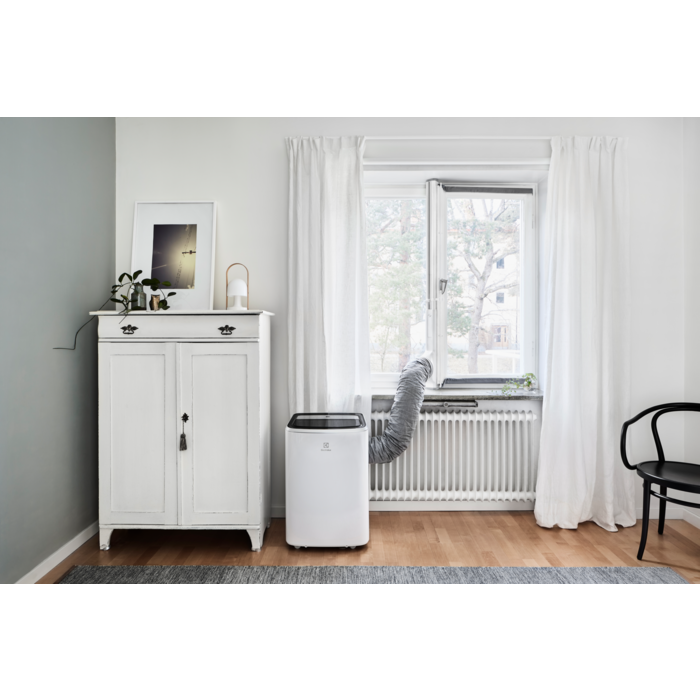 AEG - Vensterkit airconditioner - AWK04