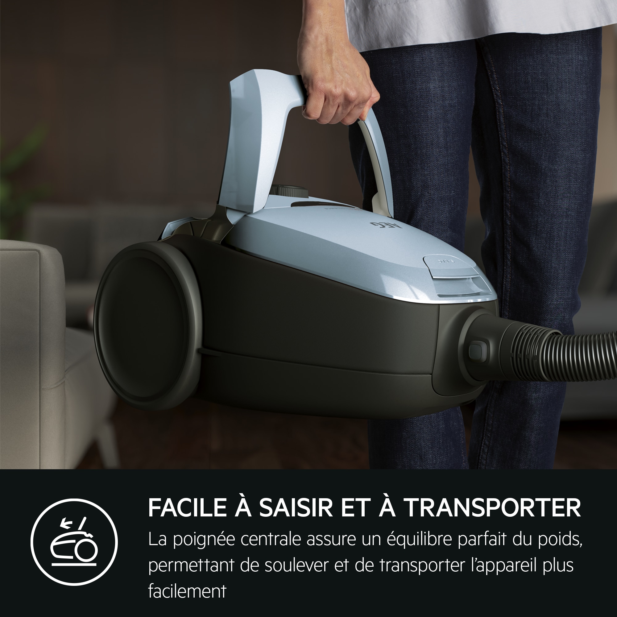 AEG - Aspirateur avec sac - VX82-1-4MB