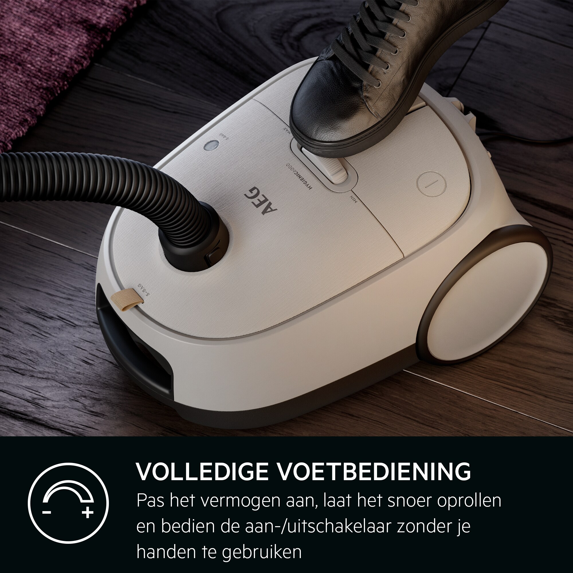 AEG - Stofzuiger met zak - AB61H6SW