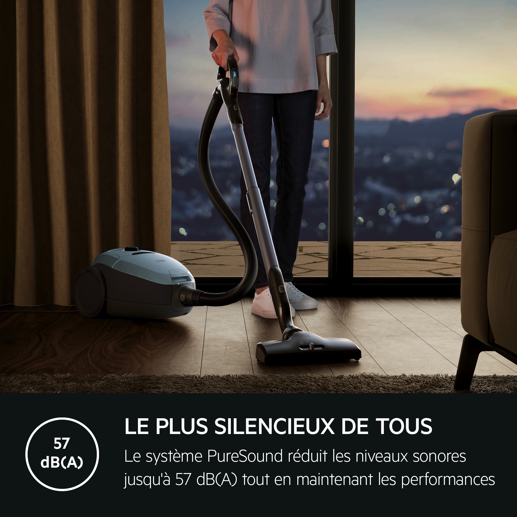 AEG - Aspirateur avec sac - VX82-1-4MB