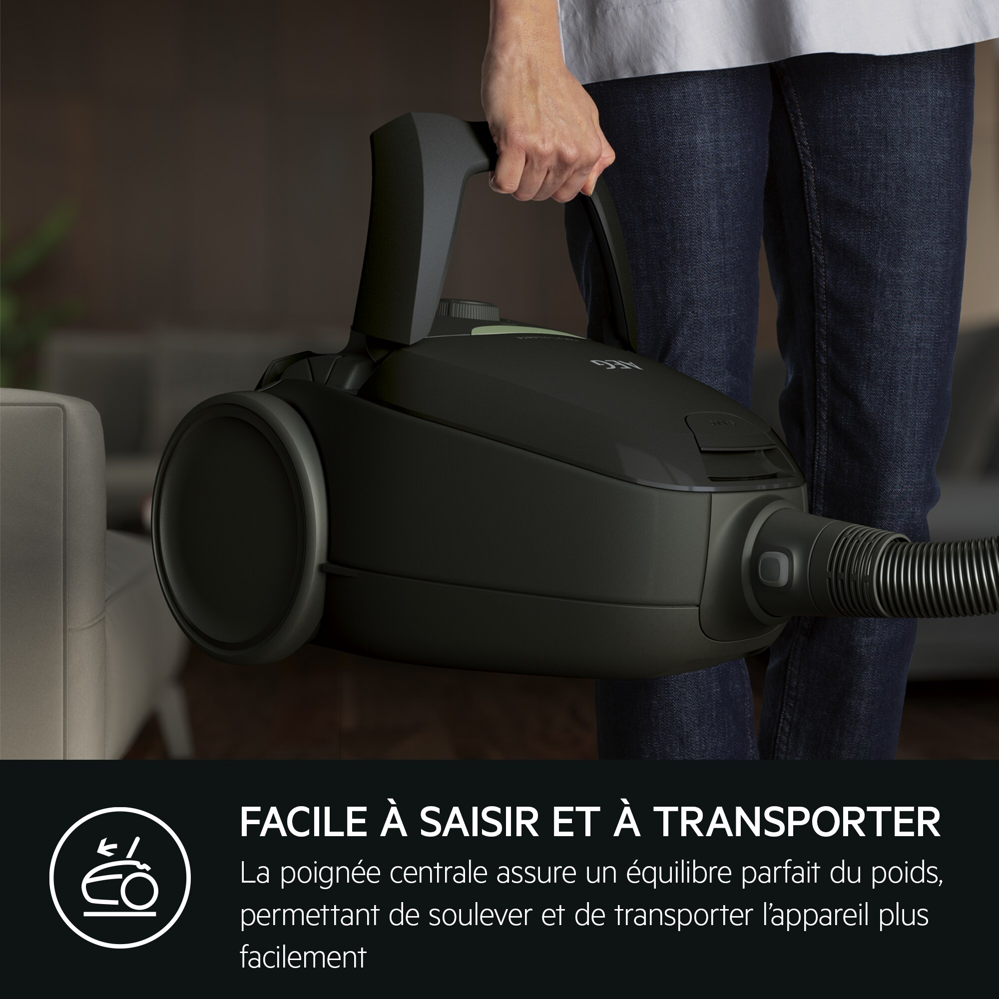 AEG - Aspirateur avec sac - VX82-1-ECO