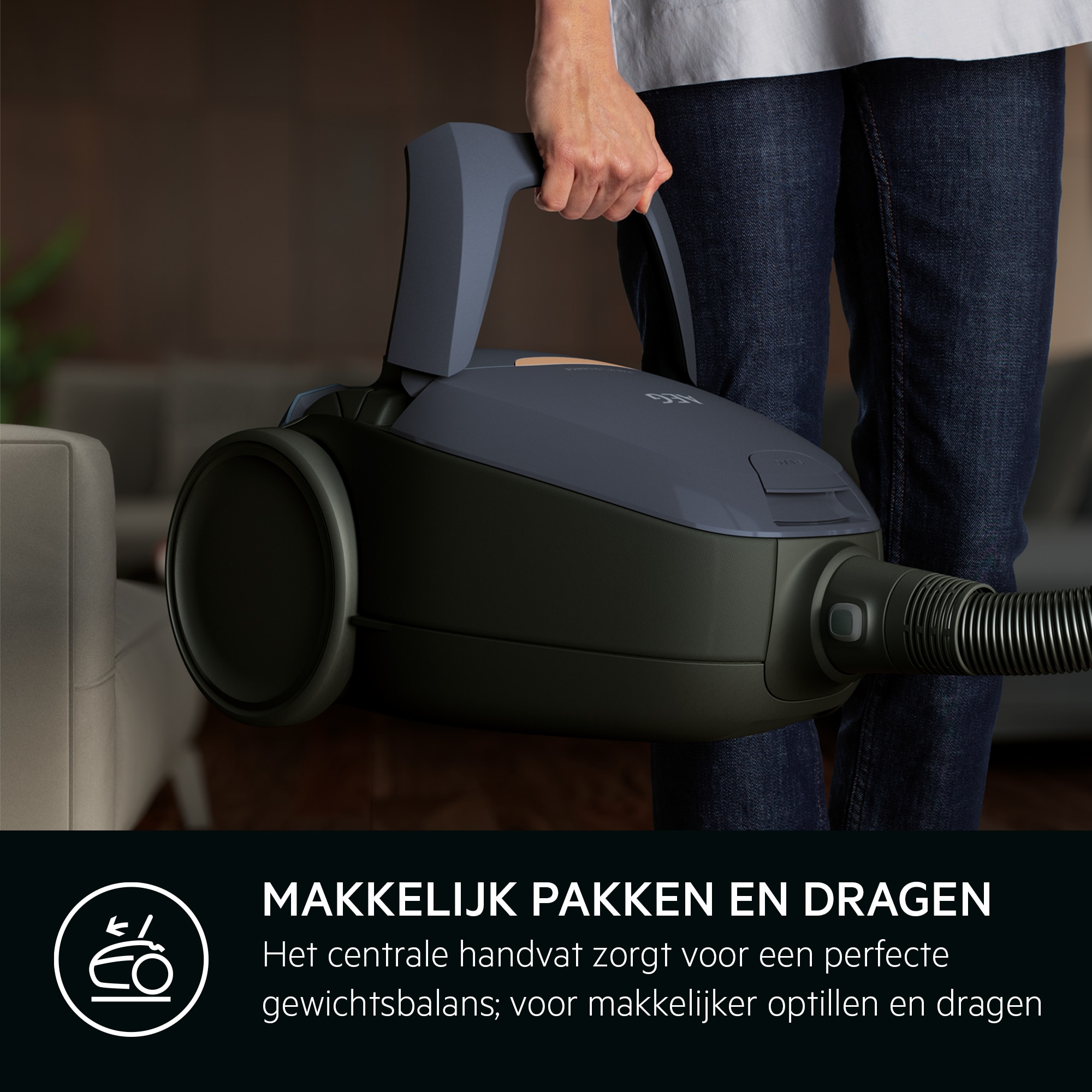 AEG - Stofzuiger met zak - VX82-1-5DB