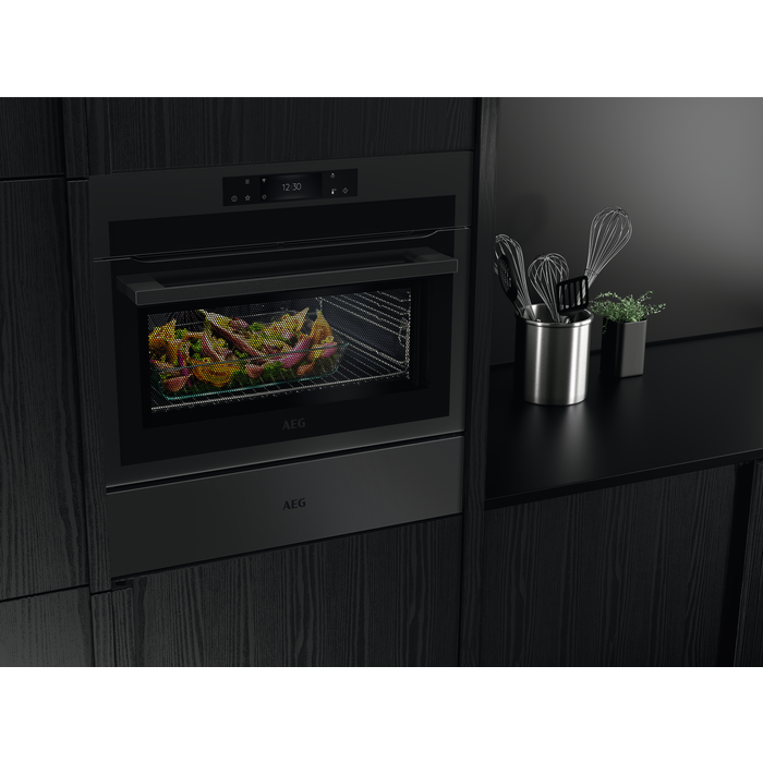 AEG - Inbouw microgolfoven - KME768080T
