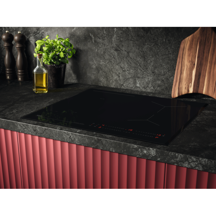 AEG - Inductiekookplaat - TO64IB00FB