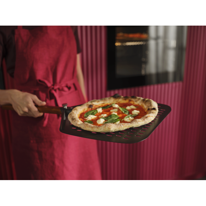 The Pizza Expert oven: Developed with Scuola Italiana Pizzaioli