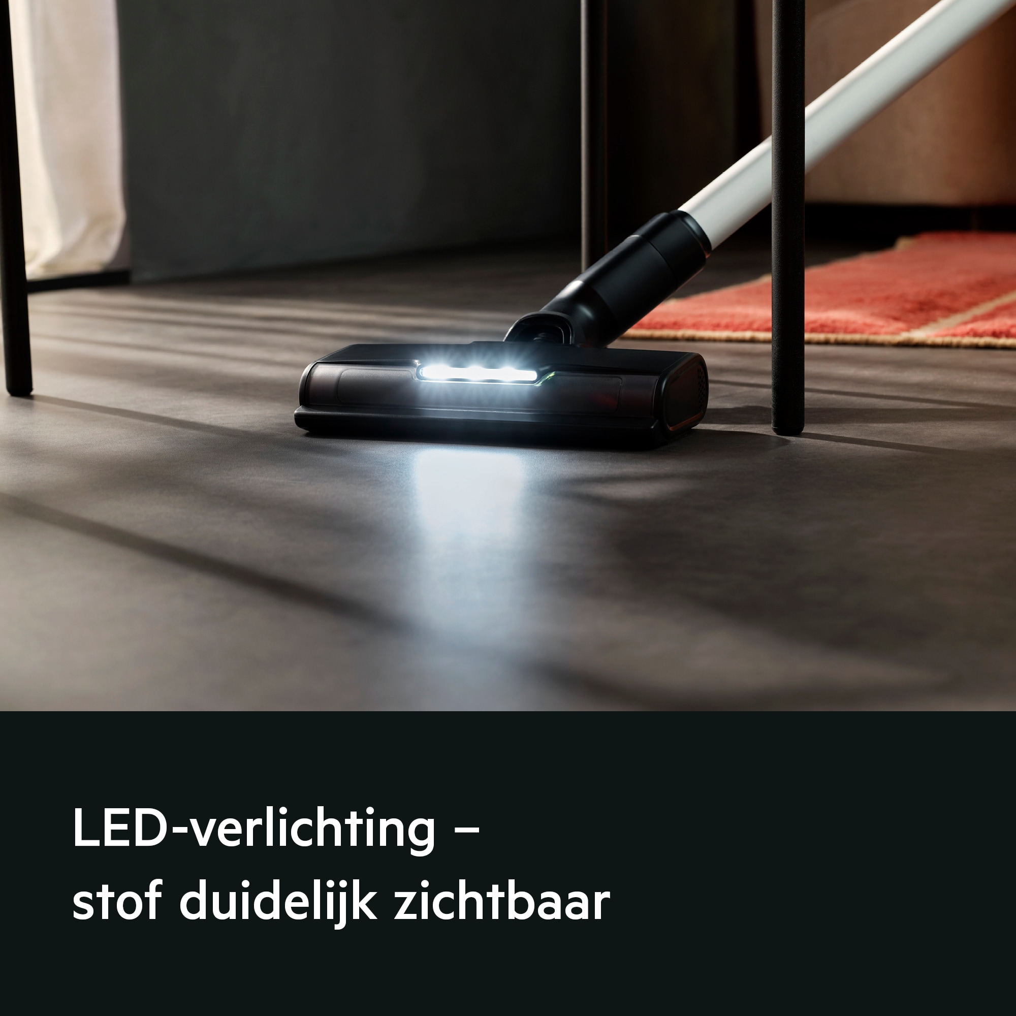 AEG - Draadloze steelstofzuiger - AP61AB21DB