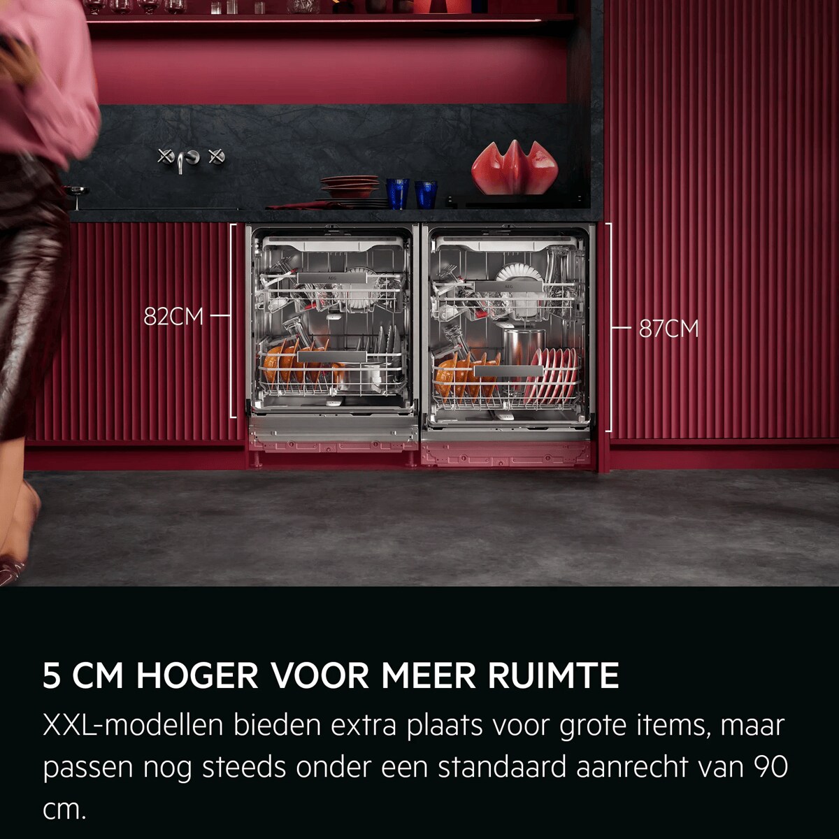 
            5 CM HOGER VOOR MEER RUIMTE
           
            XXL-modellen bieden extra plaats voor grote items, maar passen nog steeds onder een standaard aanrecht van 90 cm.
          