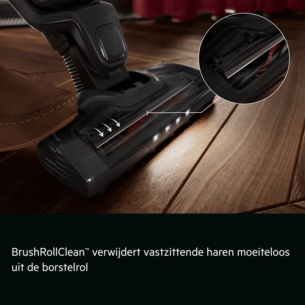 BrushRollClean™ verwijdert vastzittende haren moeiteloos uit de borstelrol