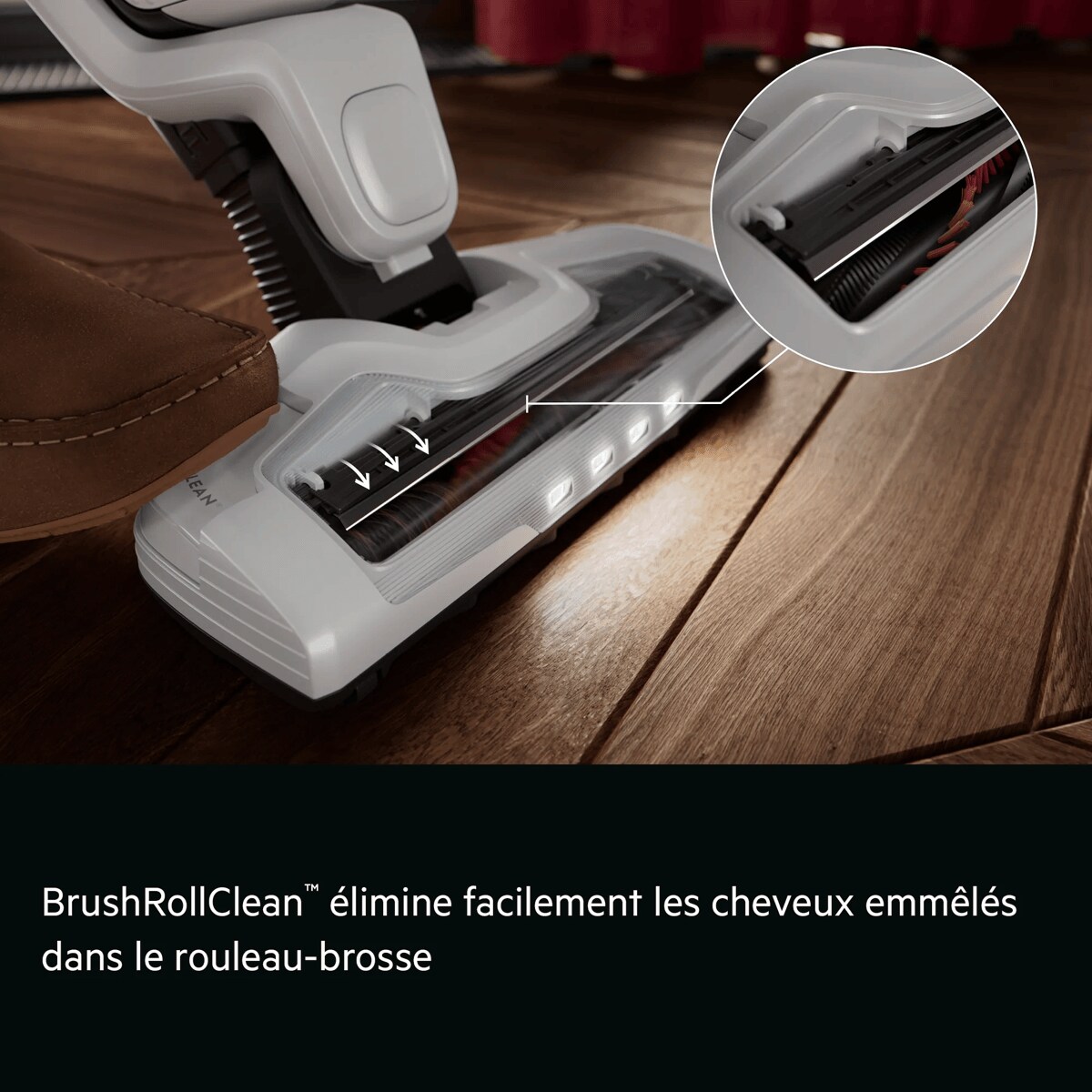 BrushRollClean™ verwijdert vastzittende haren moeiteloos uit de borstelrol