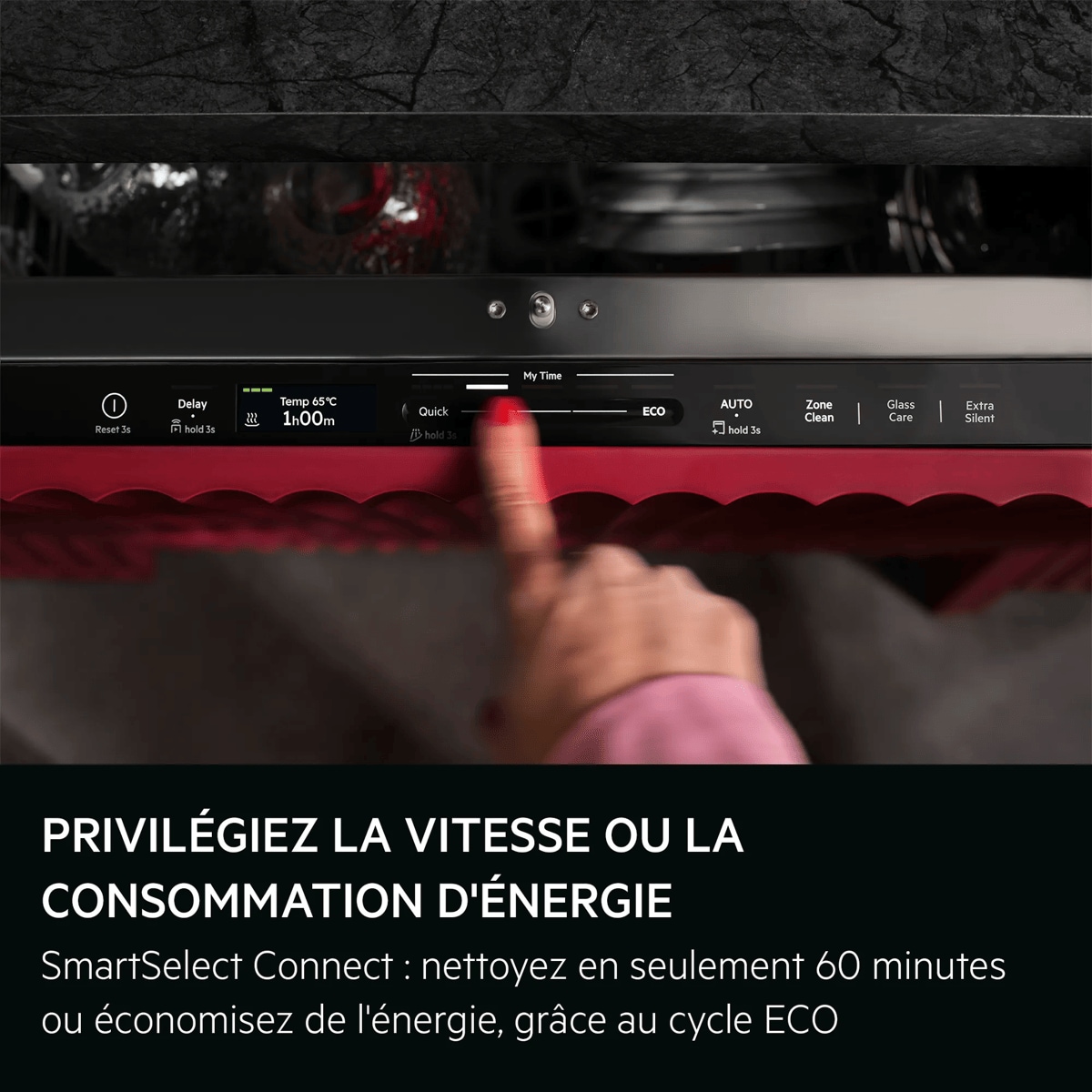 
            KIES SNELHEID OF ZUINIGHEID
           
            SmartSelect Connect: schoon in 60 minuten of energiebesparing met de ECO-stand.
          
