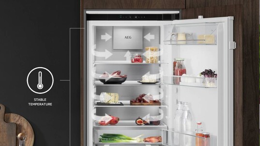 8000 serie Cooling 360 koel-vriescombinatie