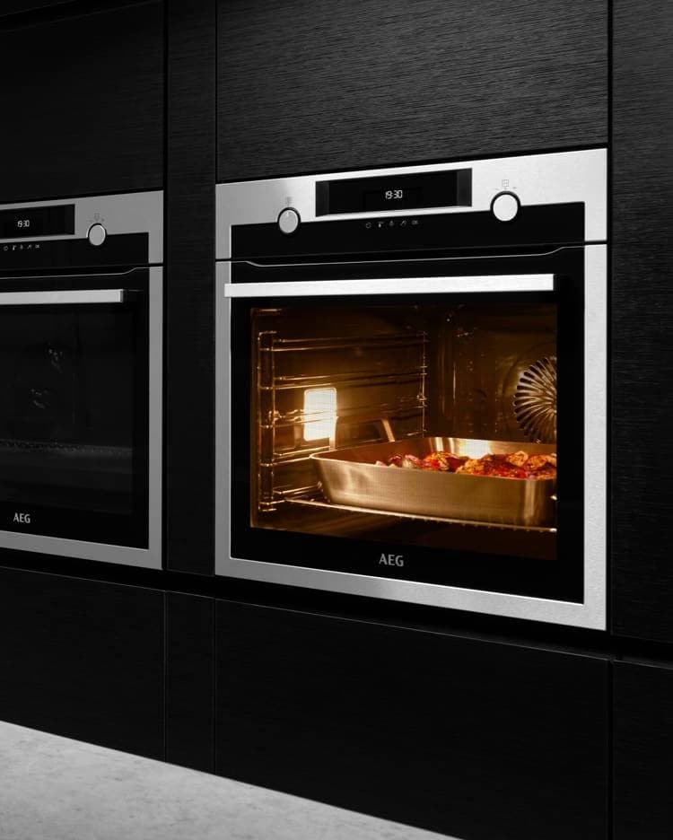 6000 SurroundCook® oven 